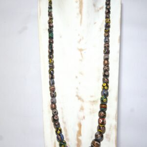 Kalung etnik dayak hitam