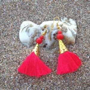 Anting rumbai resin prada